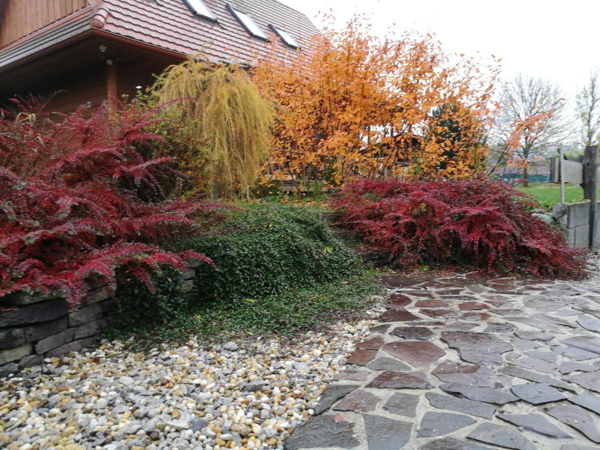 Holiday Home Holiday Raj Bešeňová Zewnętrze zdjęcie