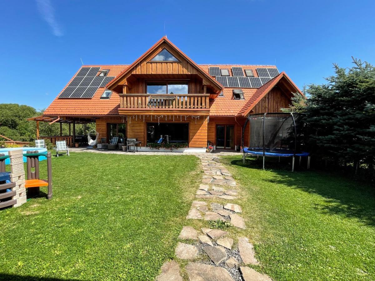 Holiday Home Holiday Raj Bešeňová Zewnętrze zdjęcie